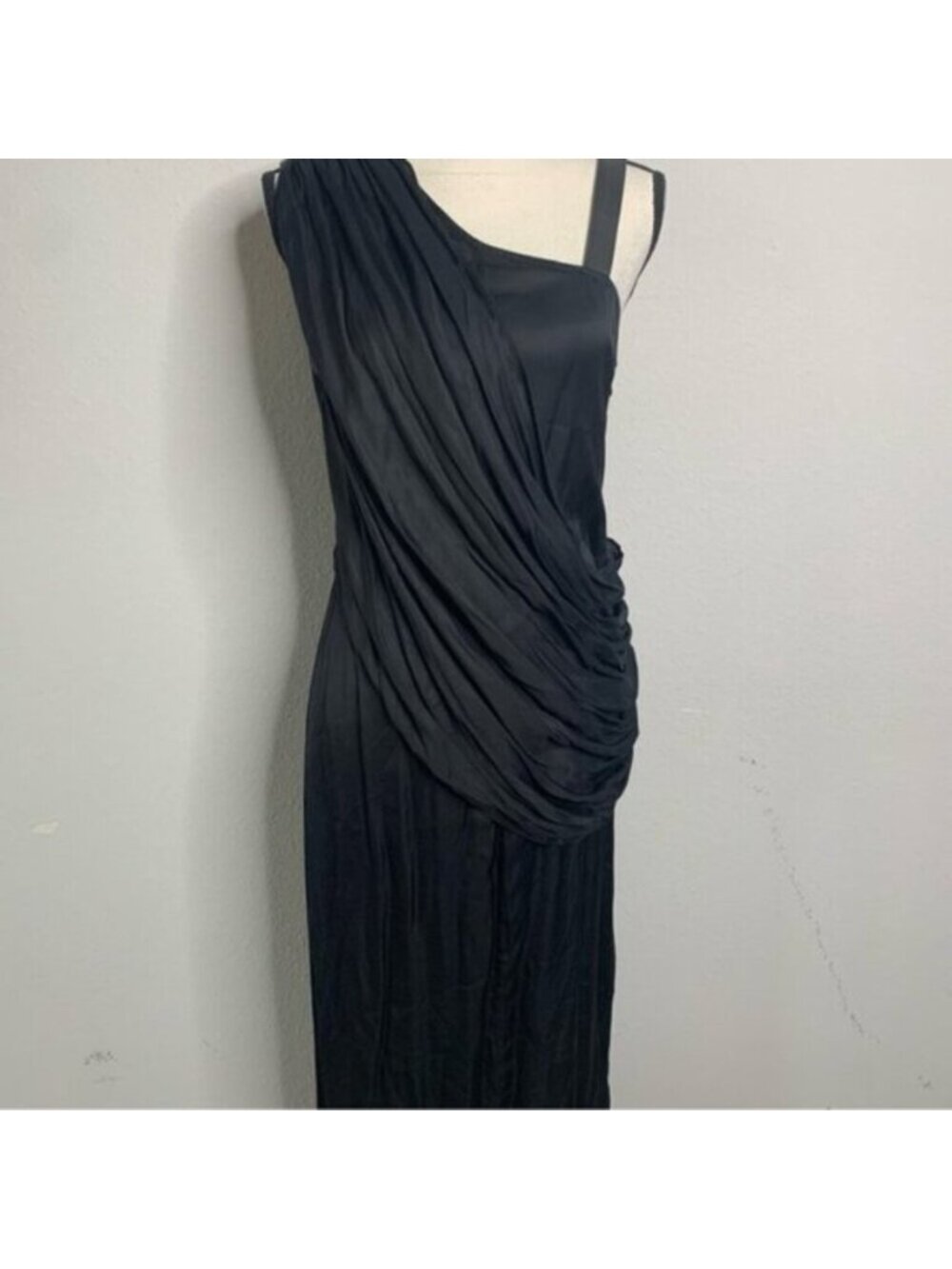 Nicholas K Black One-Shoulder Draped Satin Midi Dress - Picture 11 of 17